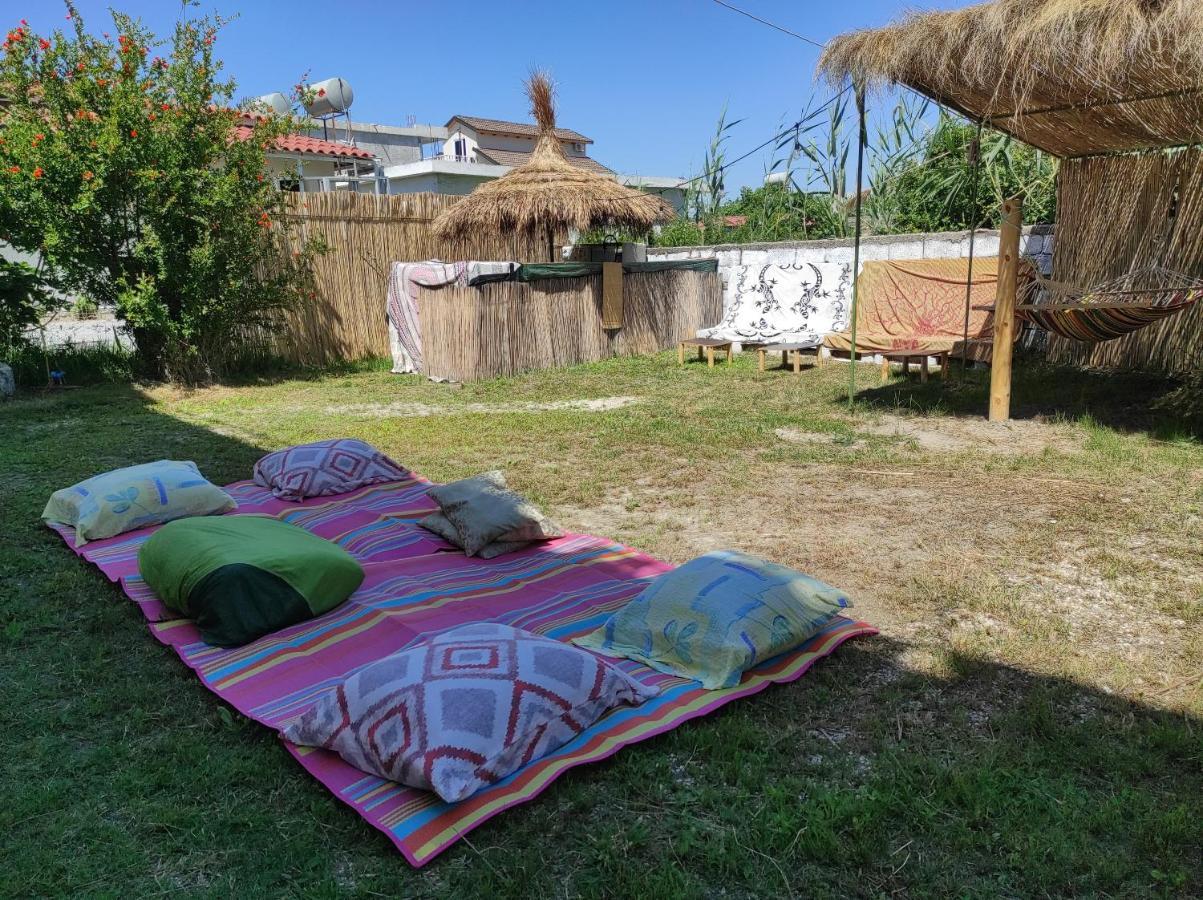 Pinegroove Hostel Vlora Ngoại thất bức ảnh