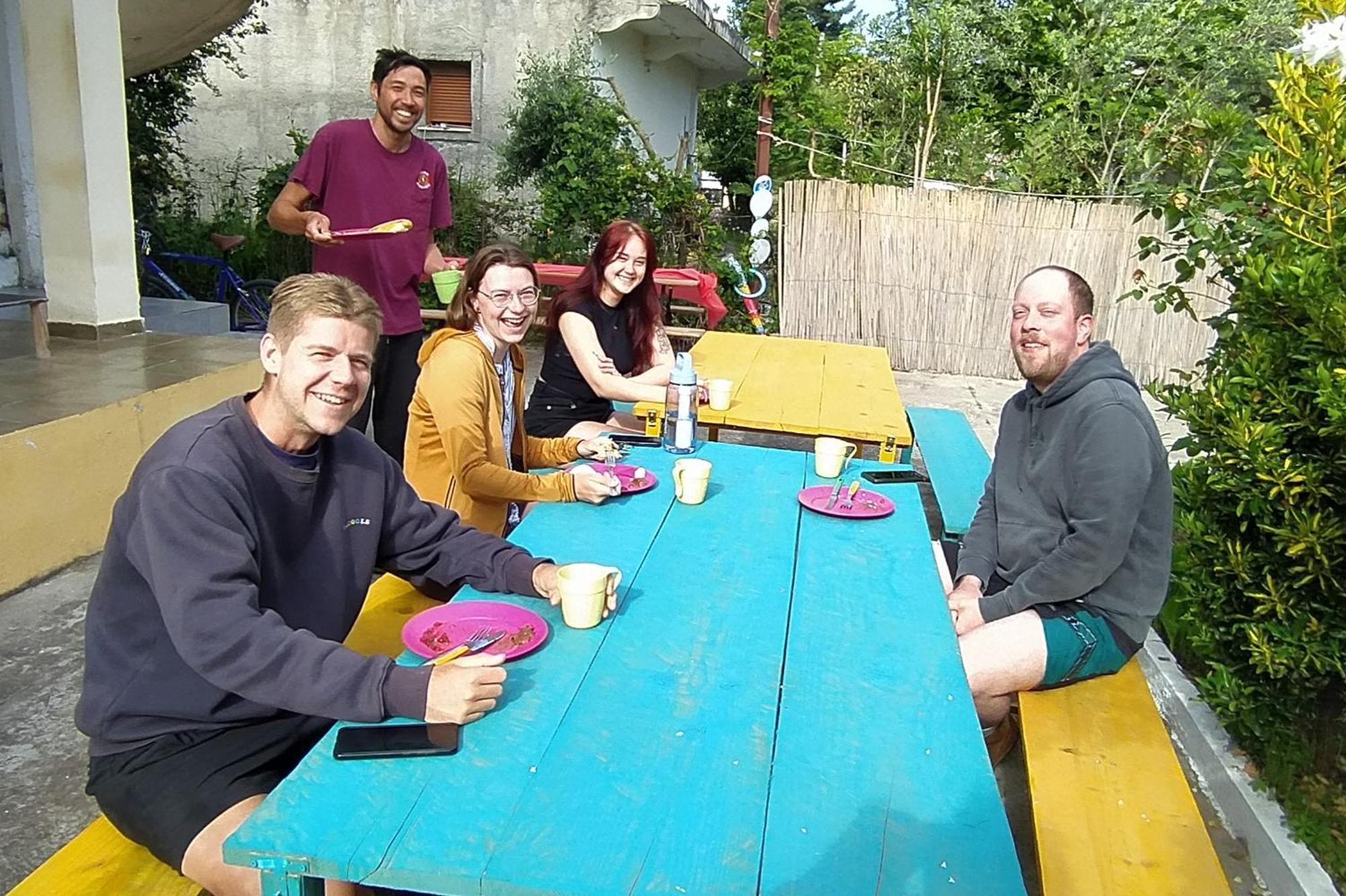 Pinegroove Hostel Vlora Ngoại thất bức ảnh